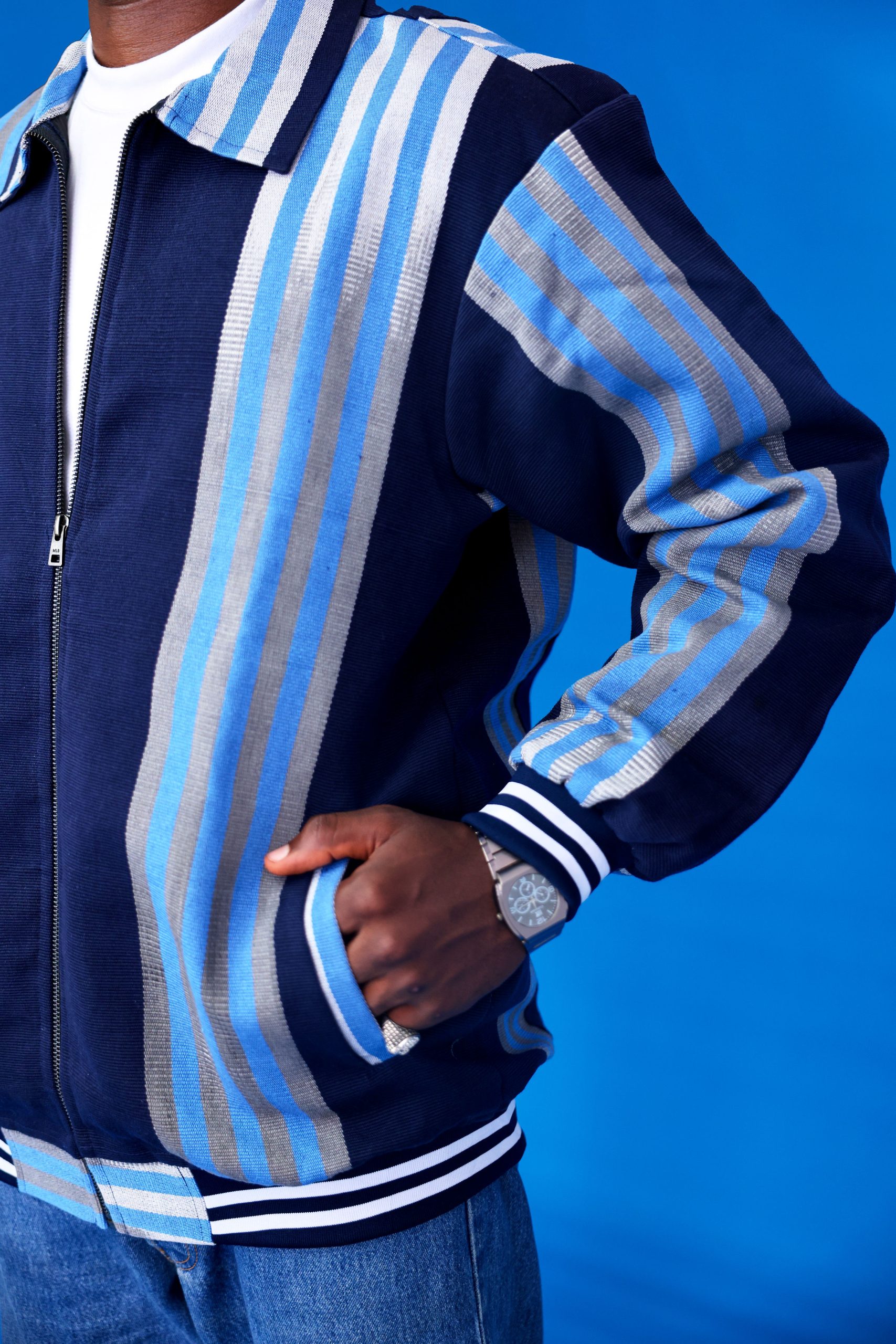 ARIKÉ Aso Oke Heritage Zip Jacket Blue Unisex - Image 3